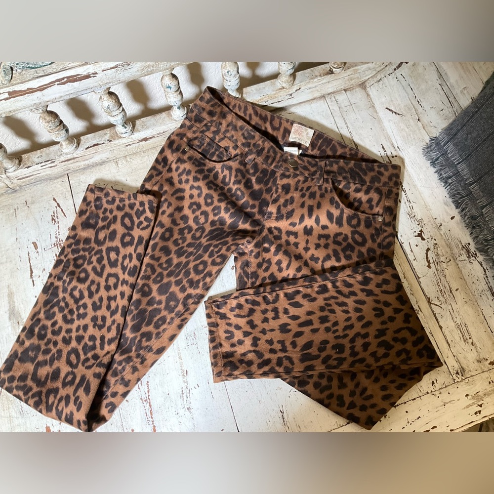 Women’s Leopard Print Pants | 5 Pocket Skinny Fit | NWOT | Sz 6 | Velvet Feel